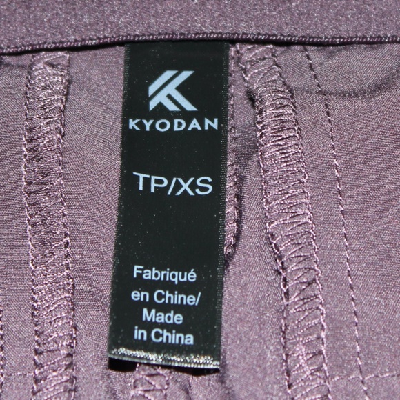 Wide Leg Cropped Pants - Picture 8 of 11